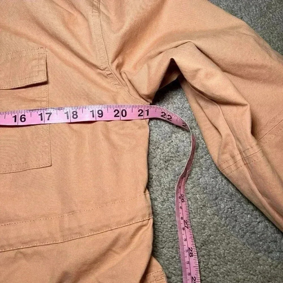 Universal Thread Women's Sz. M Coral Drawstring Waist Button Up Utility Jacket - Picture 10 of 12